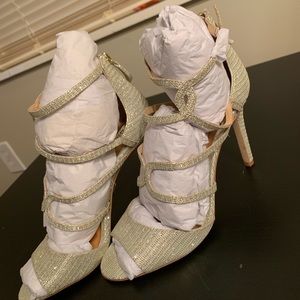 Badgley Mischka heels